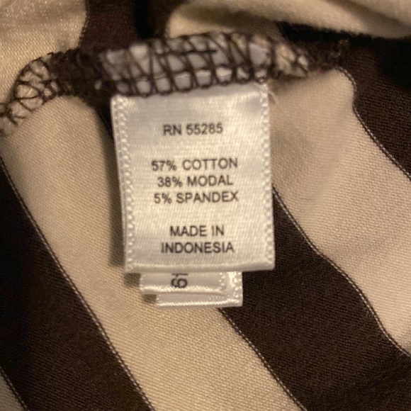 Stretchy cream and brown striped long sleeve, V-neck tee - Picture 3 of 4